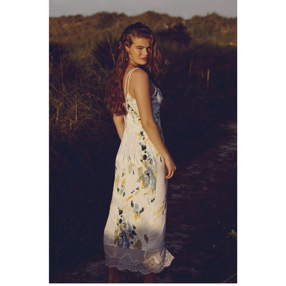 NWT By Anthropologie Lace Button-Front Slip Dress Size 16P Petites Ivory #ND455 - Picture 3 of 13